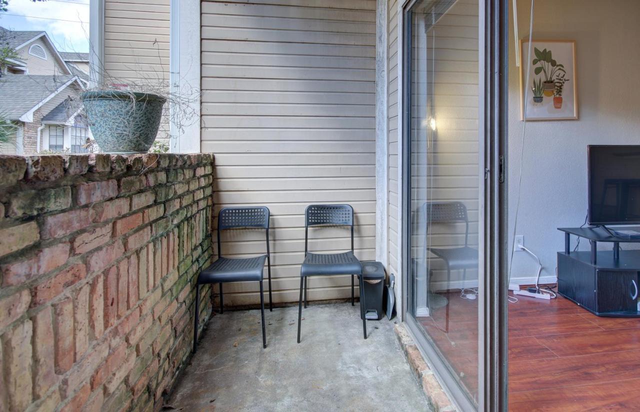 Lovely 2 Bedroom, 1 Bath Condo With Pools And Gym. 休斯敦 外观 照片